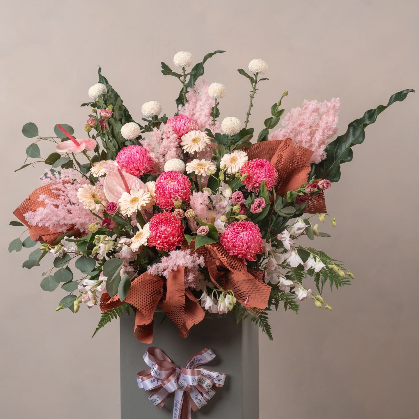 Abundance Floral Stand