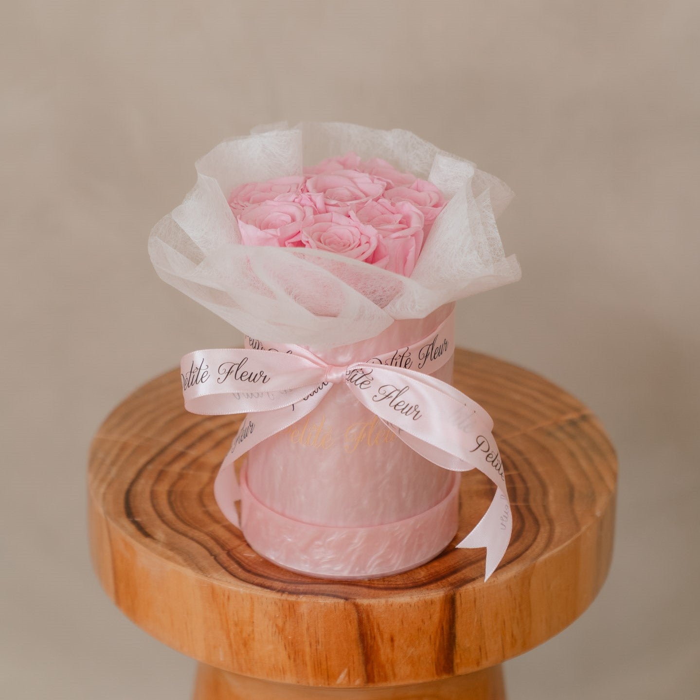 Preserved Roses - Petite Round Box