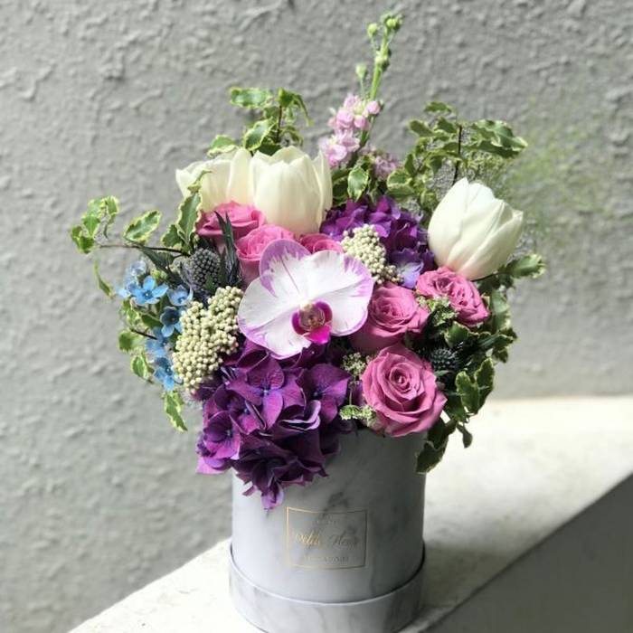 Petite Round Flower Box - Fresh Blooms