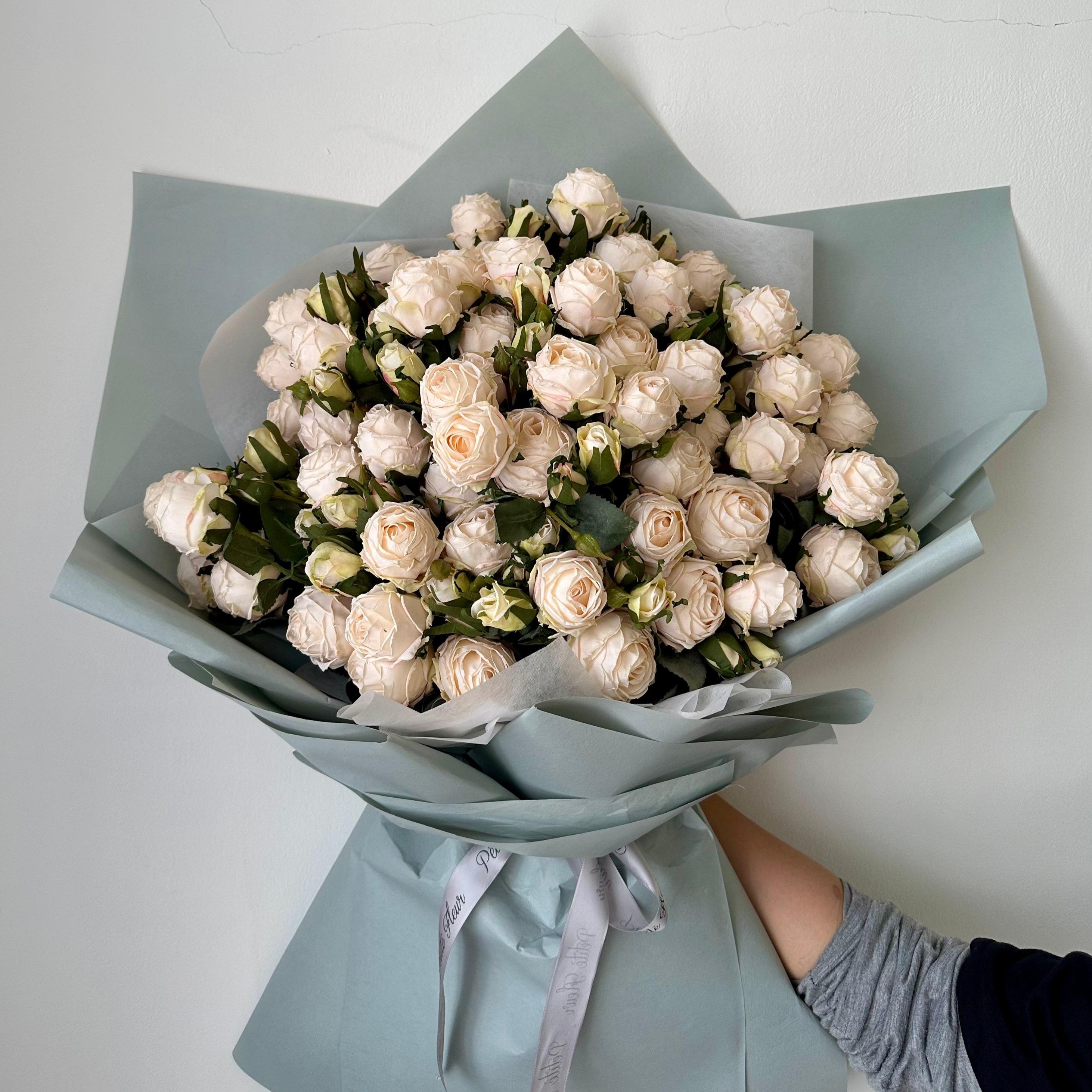 Elegant White Rose Bouquet