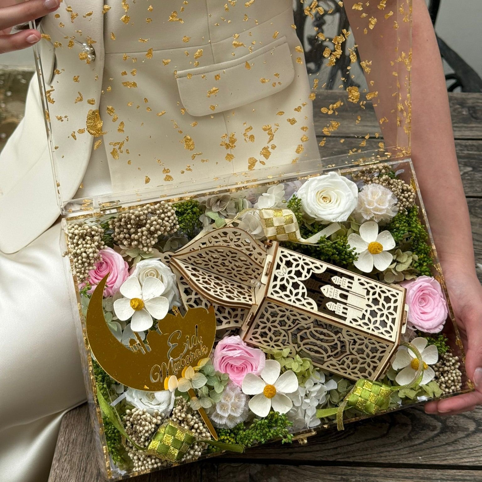 Luminous Eid - Preserved Flowers