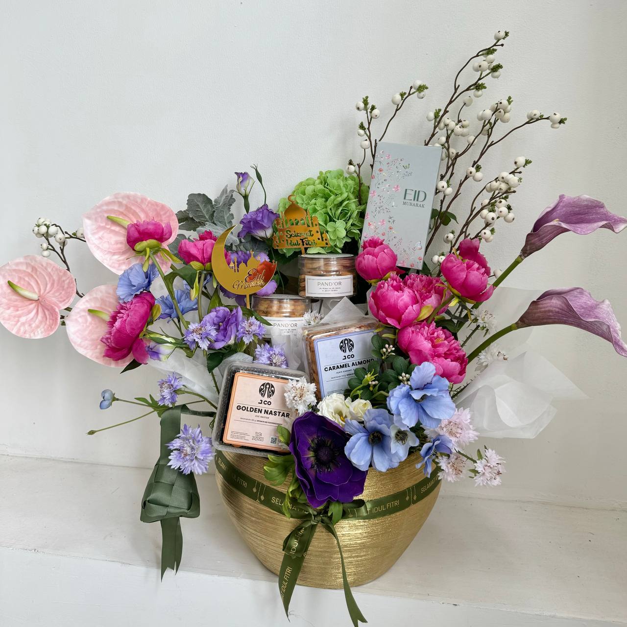 Magnificent Eid Gift Vase