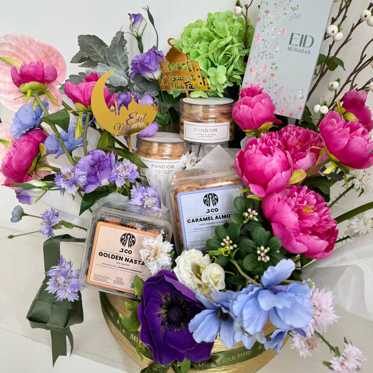 Magnificent Eid Gift Vase