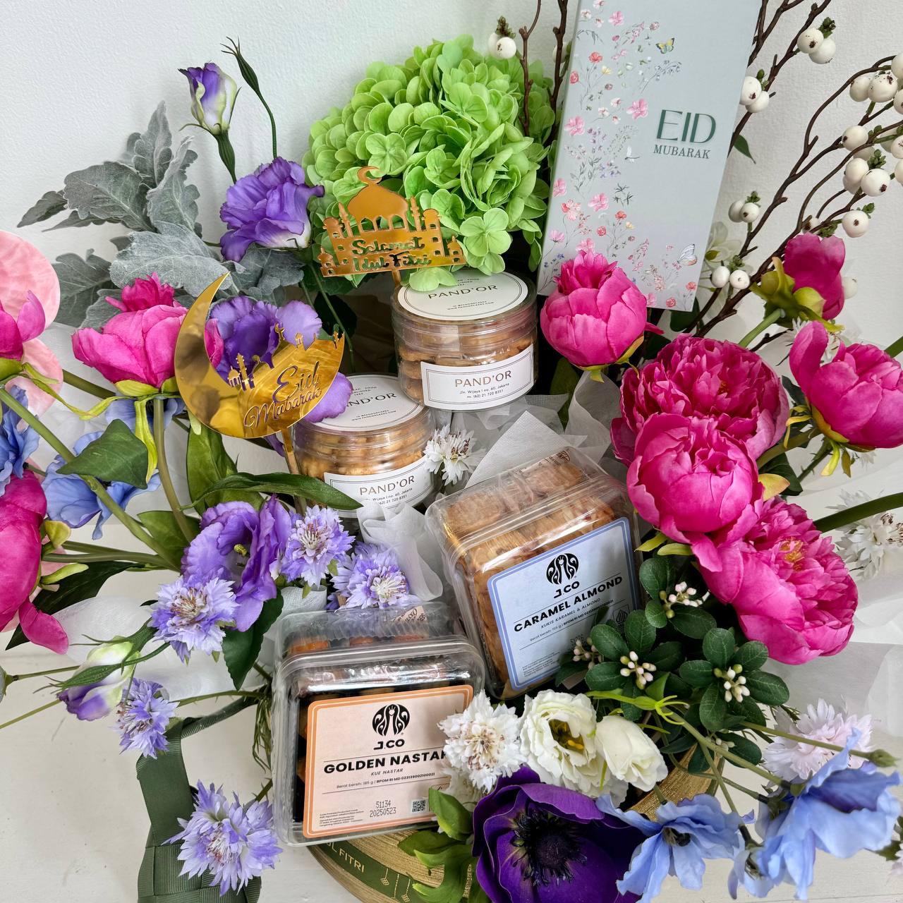 Magnificent Eid Gift Vase