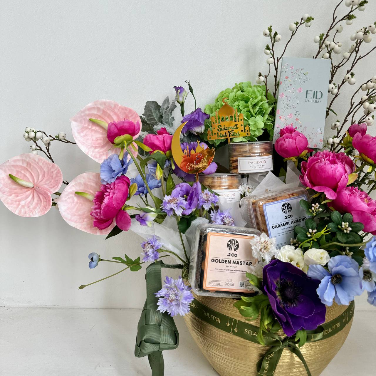 Magnificent Eid Gift Vase