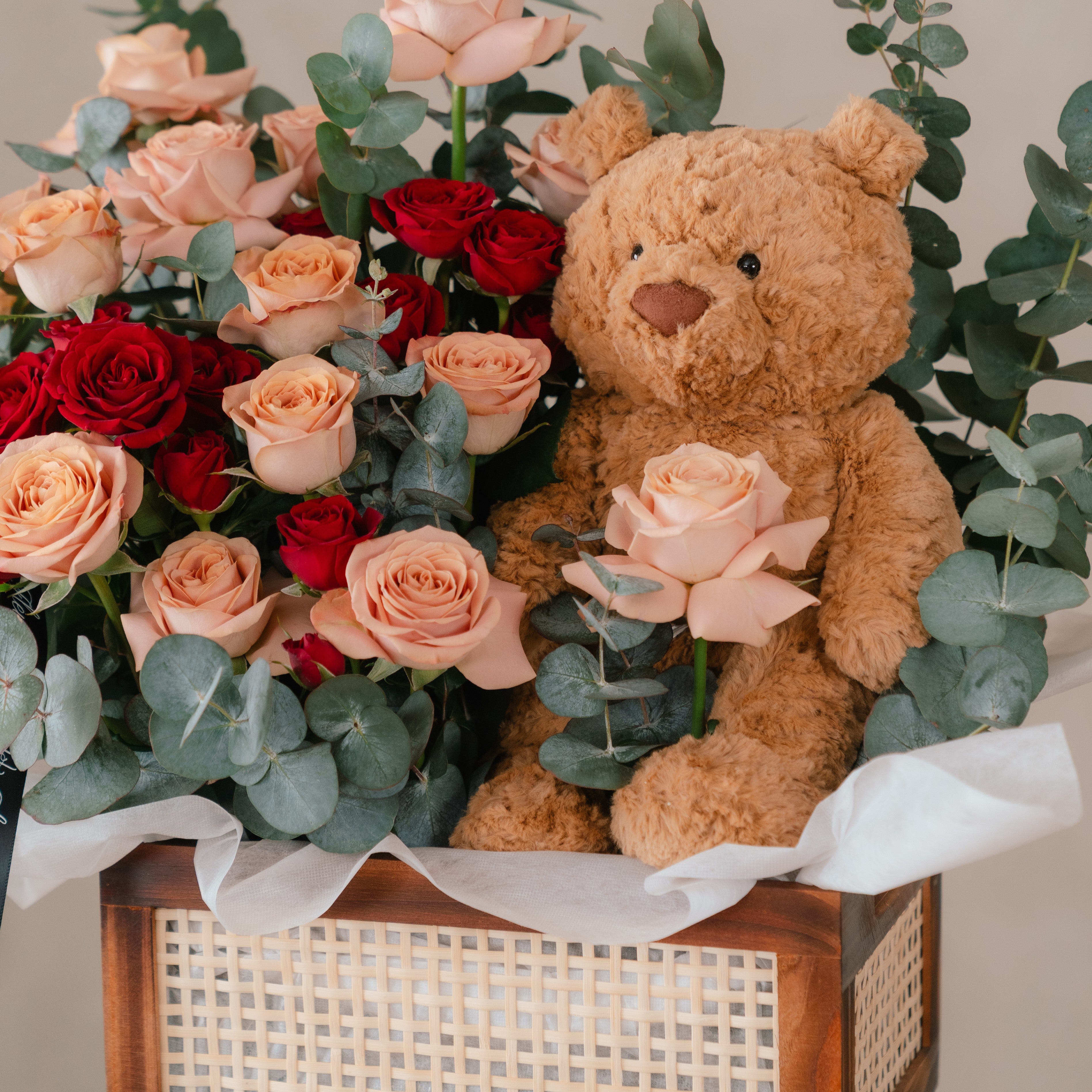 Jellycat Bartholomew Bear and Rose Arrangement