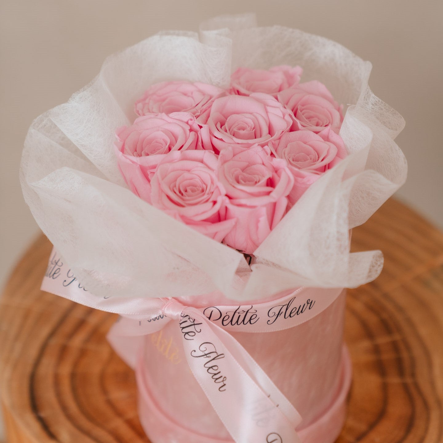 Preserved Roses - Petite Round Box