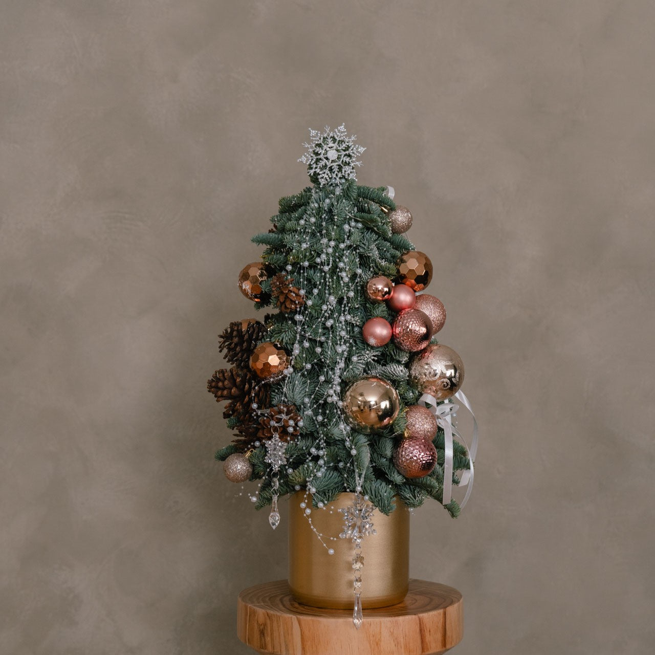 Winter Pearl Elegance
