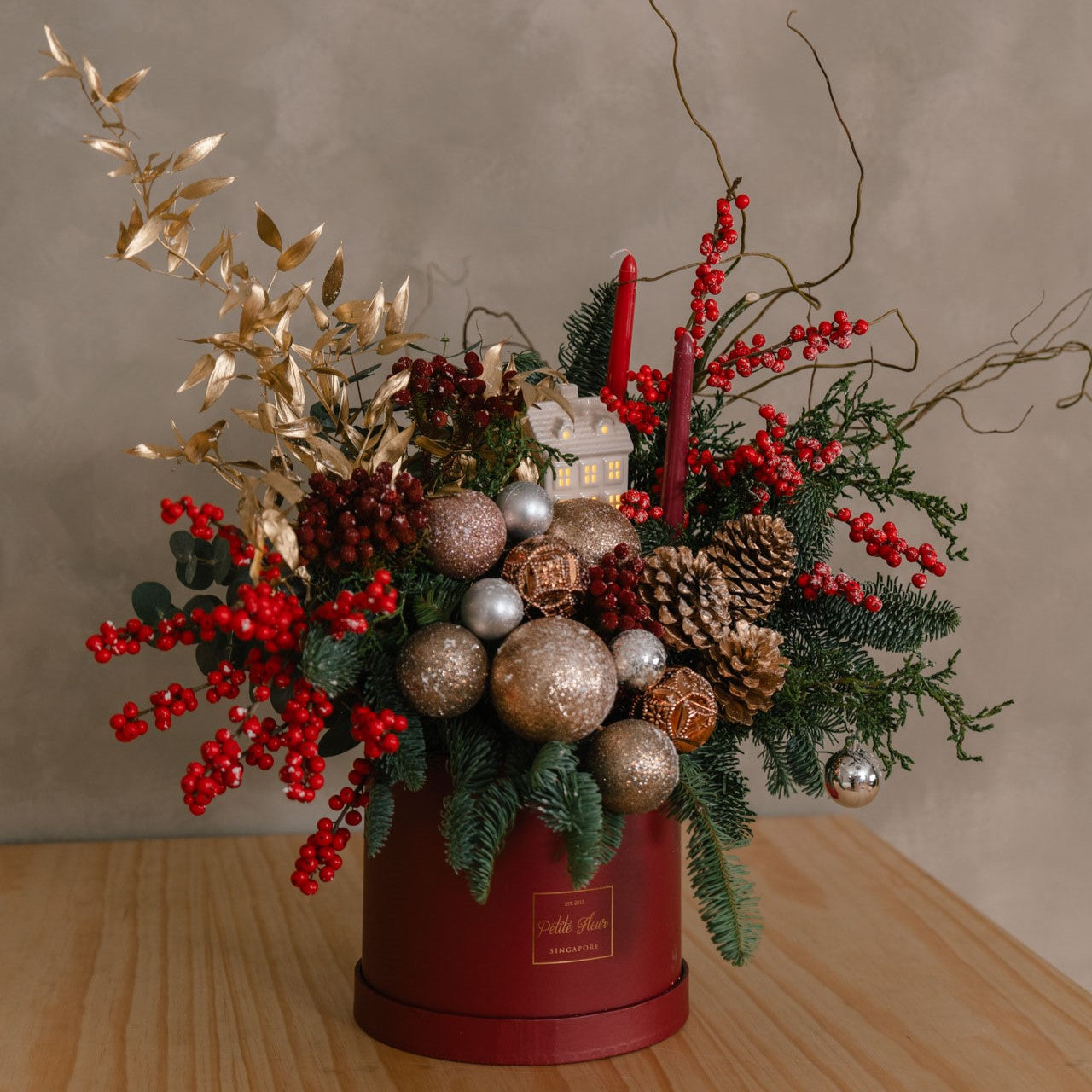 Candlelight Christmas Charm