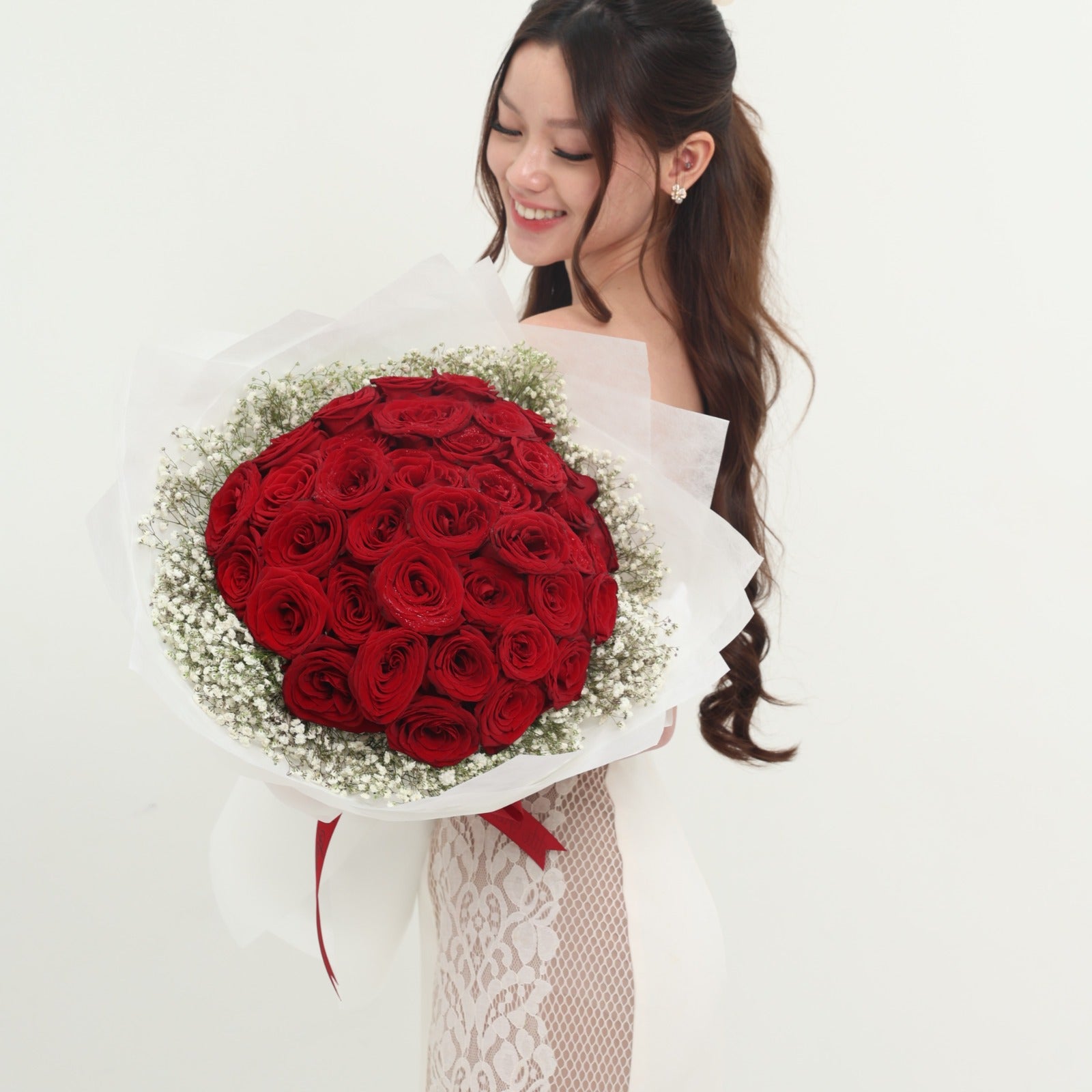 36 Premium Roses With Gypsophila